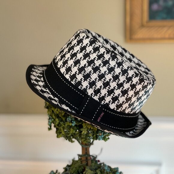 Pugs Gear Black and white Houndstooth Straw Hat - Picture 13 of 15